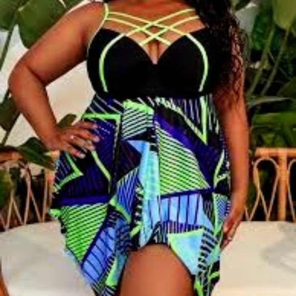 👙 Geo Print Tankini Crisscross Hem Pushup Cami Top Swimsuit Swim Dress 1XL / 14 - Picture 1 of 2